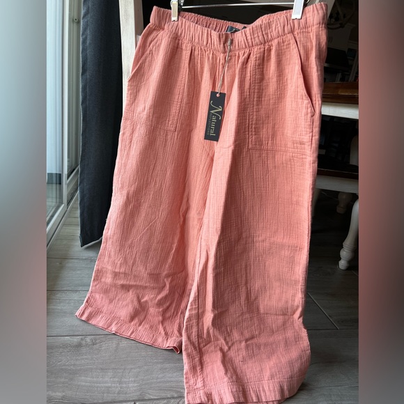 NEW Natural Reflections® Double Cloth Set- Henley Tank Top & Wide-Leg Crop Pants - Picture 5 of 7